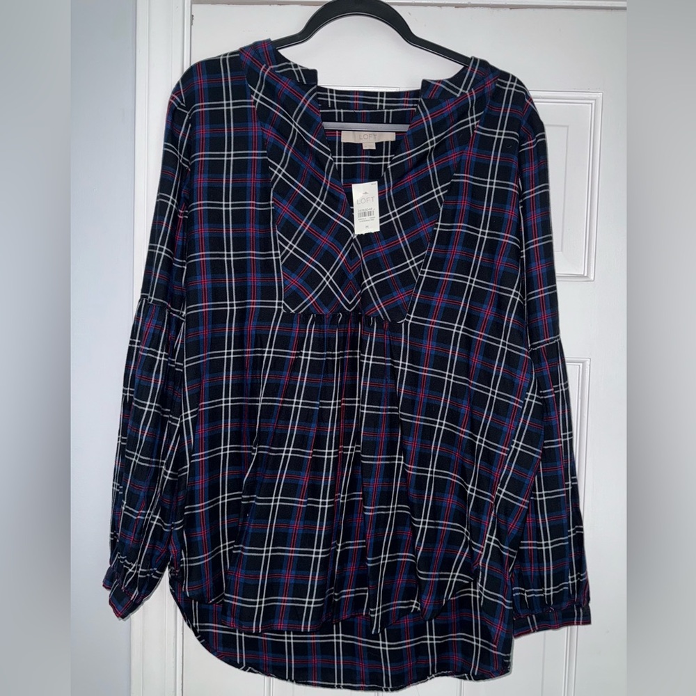 LOFT Ann Taylor Plaid Popover Tunic Top V Neck Navy, Red White Plaid SZ M
